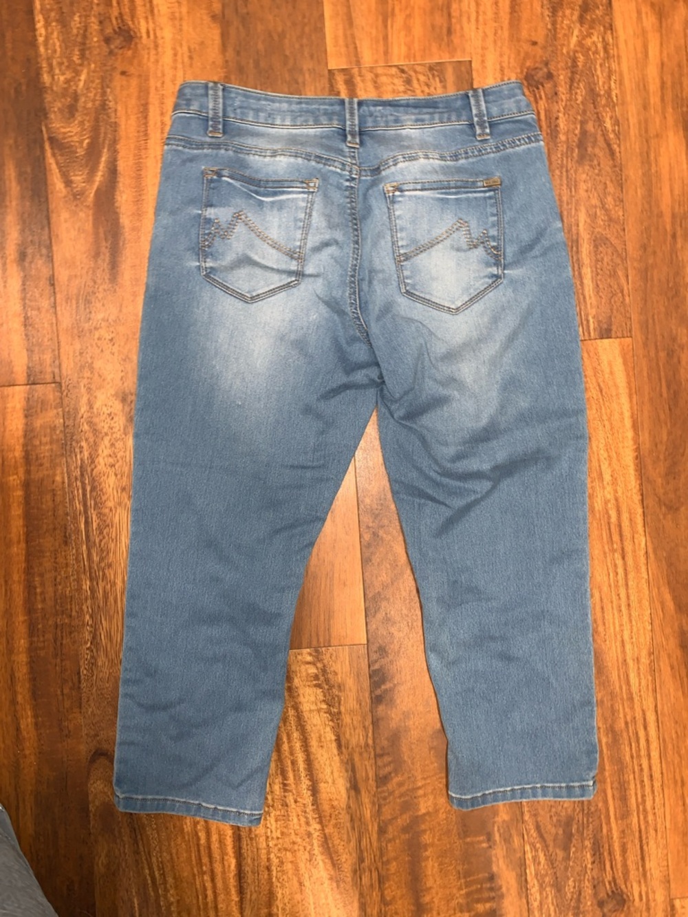 Max Jeans Y2K Relaxed Light Blue Women's Capri Denim Jeans Size 8 Stretchy